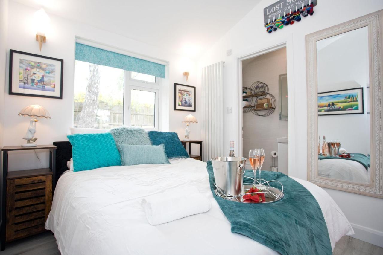 The Bearded Goat Den - A Rural Retreat At This Modern Holiday Cottage Saint Leonards Dış mekan fotoğraf